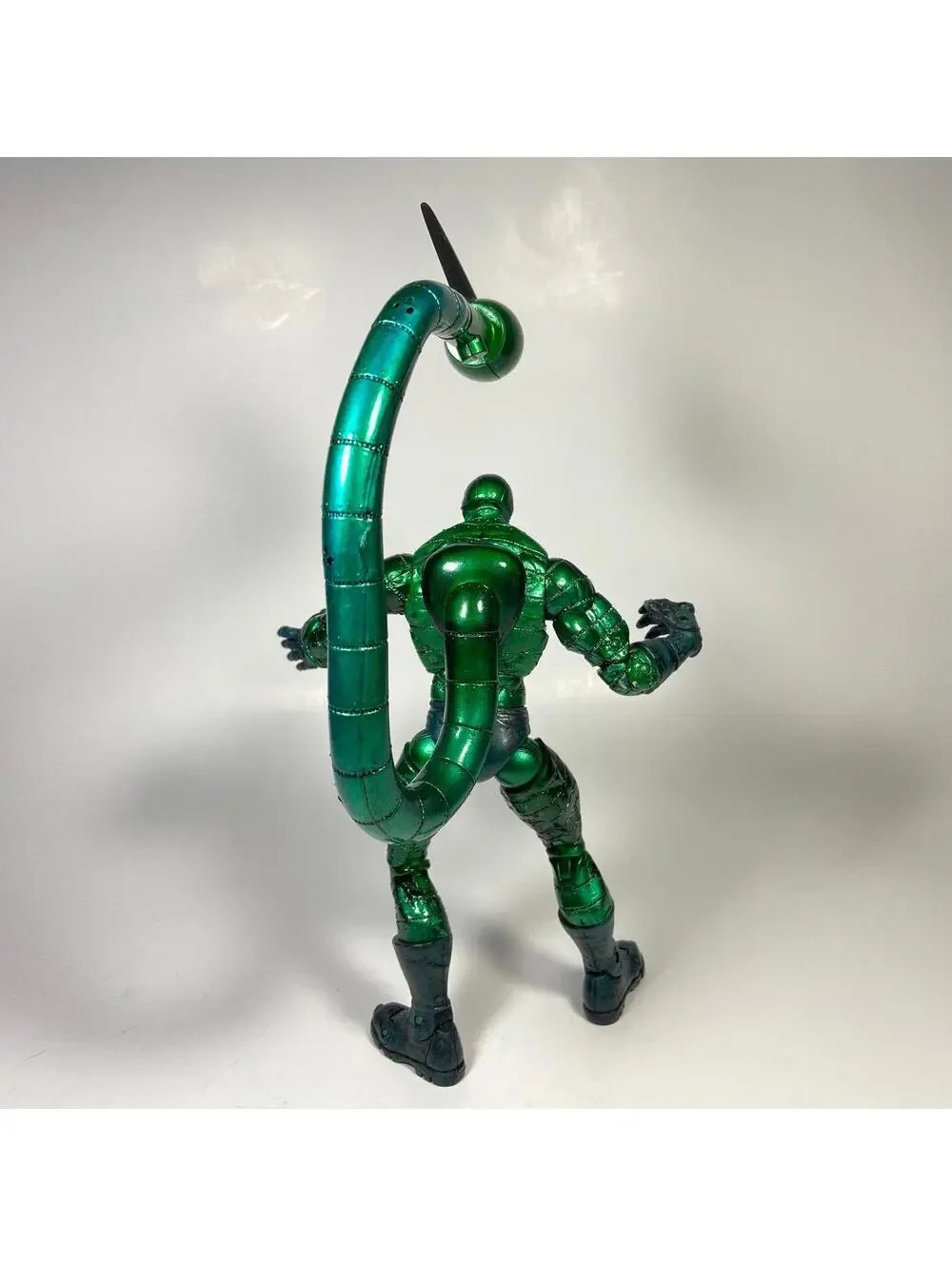 7” 2004 Toy Biz Marvel Spider-Man Metallic Tail-Strike Scorpion Figure - INCOMP.